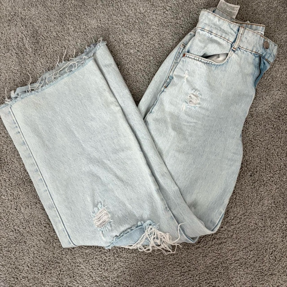 Zara light wash jeans